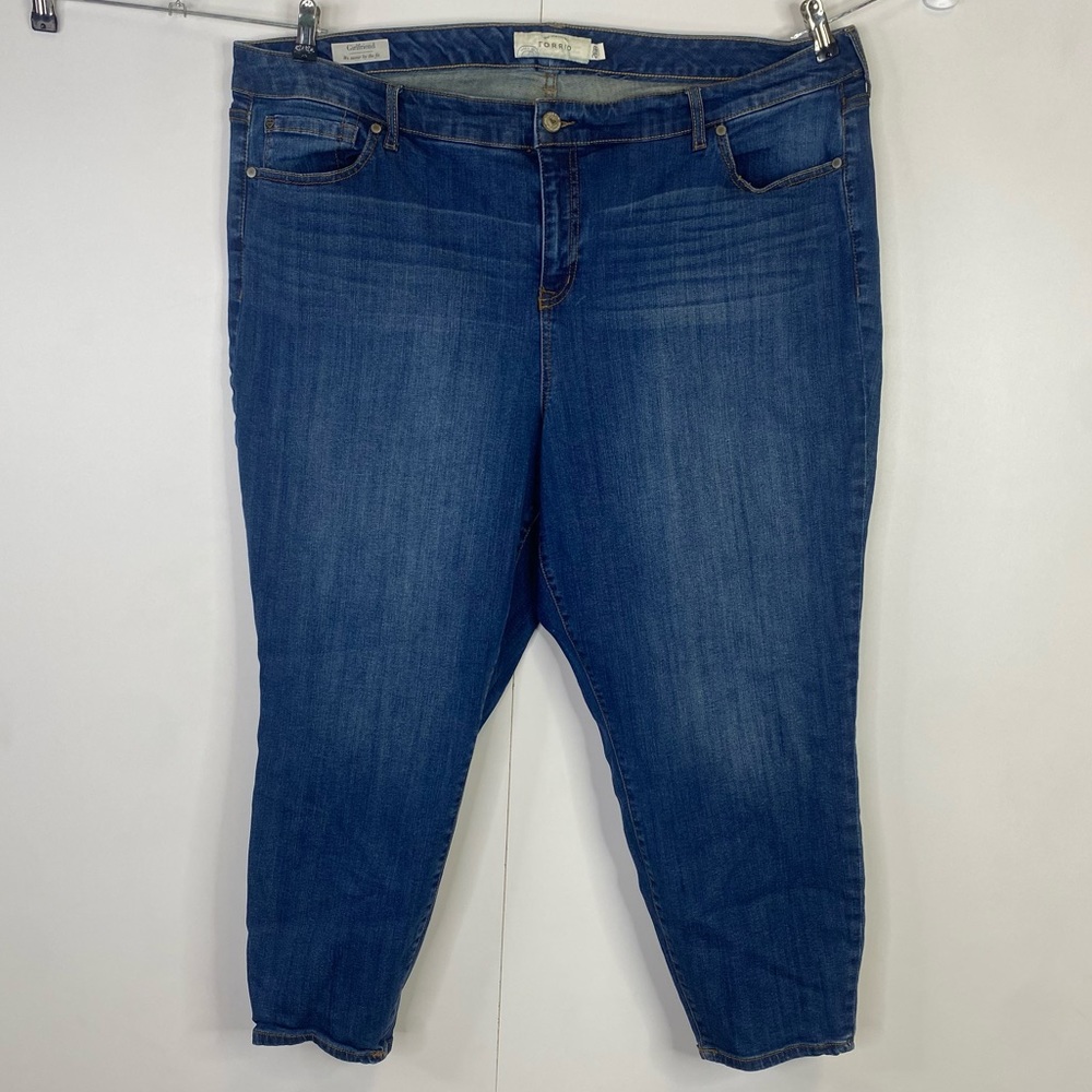Torrid 26R Girlfriend Jeans Blue Denim Pants Plus Size Tapered Leg